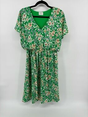 Sienna Sky Green Floral V-Neck Dress